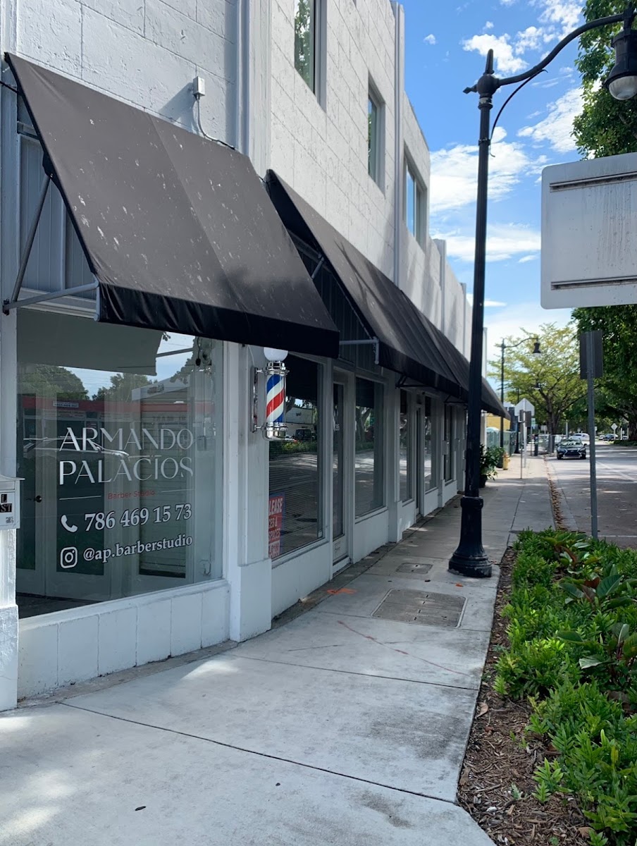 Armando Palacios Barber Studio - Brickell - photo 3